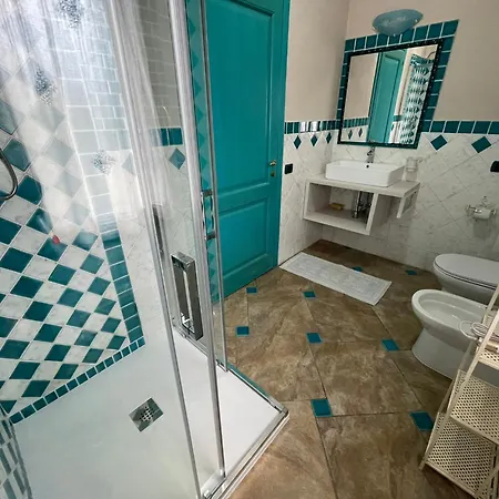 Giaco's Guest house 3*