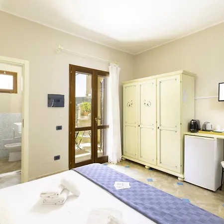 Πανσιόν Giaco's