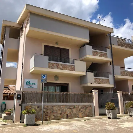 Πανσιόν Giaco's Villasimius